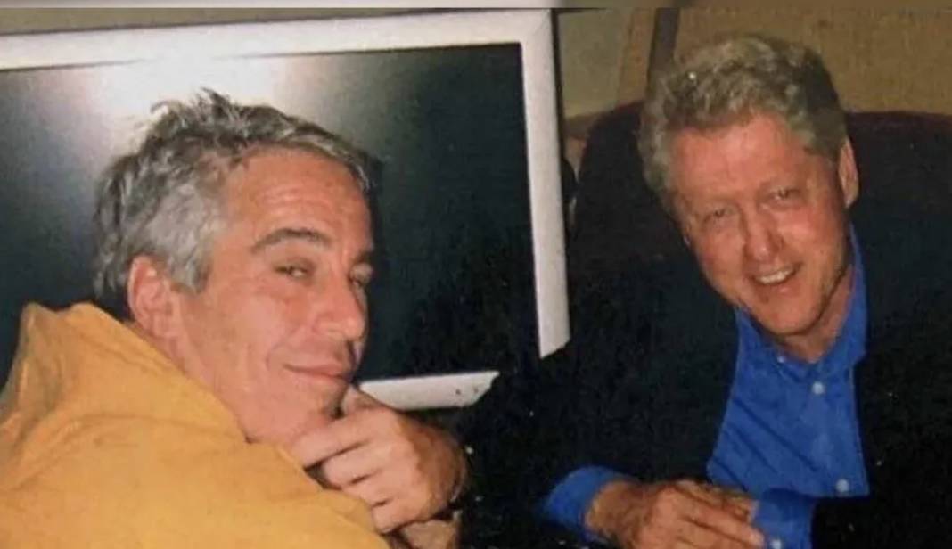 99 depreminin kayıp çocuklarını Bill Clinton mu kaçırdı? Epstein'ın "Pedofili adasında" iğrenç detaylar! Türk çocuklara ne oldu? 3